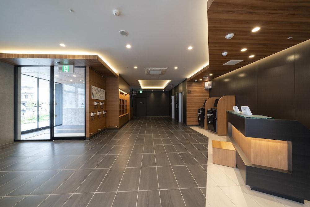 R&b Shinkansenguchi Hotel